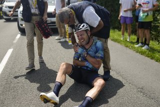 Meurtri sur le dernier Tour, Cavendish rempile bien pour une 18e saison KEYSTONE/AP/THIBAULT CAMUS